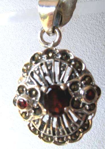 925 -Sterling Silver & Genuine Garnet Pendant