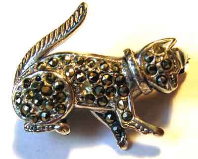 STERLING SILVER  AND MARCASITE  ` cat `  BROOCH,