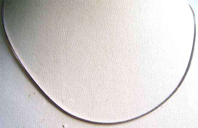 Lovely , Sterling Silver " Snake " Chain.
