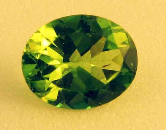Lovely stone -Genuine 11.00 x 9.00 mm Oval cut Peridot, 2.54 ct.