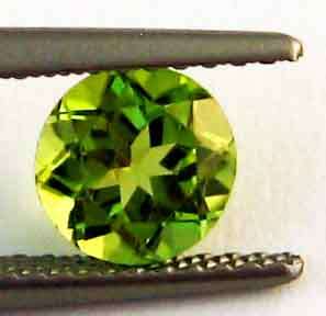 Genuine 7.60 mm Round cut Peridot 1.60 ct.