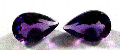 1 lot, 2 pieces of 7.00 x 5.00 mm Pear faceted cut Amethysts , T. W, 1.35 ct.