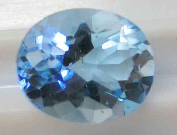 11.00 x 9.00 mm oval faceted cut Sky Blue Topaz  5.14 ct.