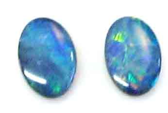 1 lot , 2 pieces of 6.00 x 4.00 mm Doublet Opal , T. w. 0.61 ct.