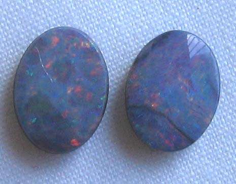 1 lot, 2 pieces 8,00 x 6.00 mm Doublet Opal 1.58 cts.