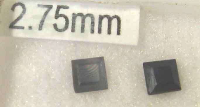 2 PIECES OF 2.75 X 2.75 mm SQUARE CUT BLUE SAPPHIRES , T. W. 0.31 CT.price/ piece