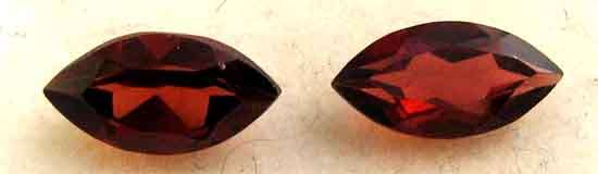 1 lot , 2 pieces of  8.00 x 4.00 mm marquise cut Garnets T.W. 1.07 ct.