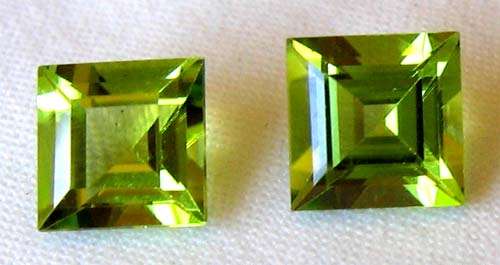 2 pieces 6.00 x 6.00mm square cut  Peridot s, T. W. 2.34cts [price / piece]
