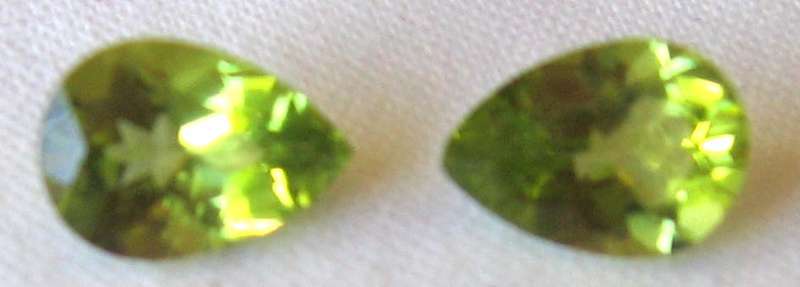 1 lot, 2 pieces  7.00 x 5.00 mm Pear faceted  cut  Peridot , T. W. 1.31cts
