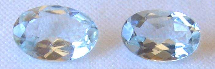 1 lot, 2 pieces of 6.00 x 4.00 mm Oval - faceted Aquamarines, T. W.  0.71 ct.