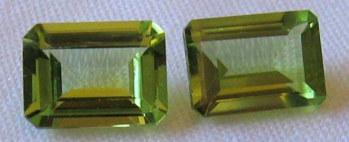7.00 x 5.00 mm Emerald - faceted  cut  Peridot , 0.97 cts.