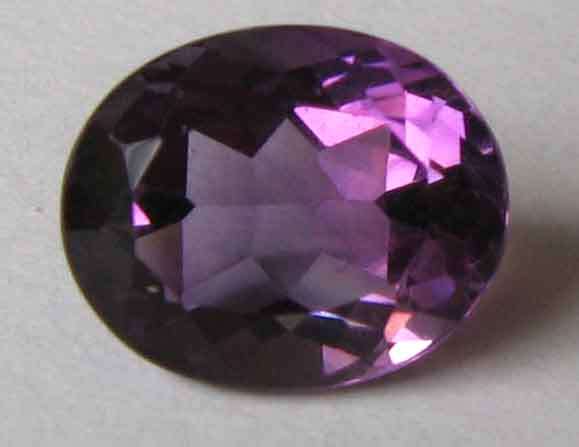 11.00 x 9.00 mm Oval - Faceted cut Amethyst 3.69 cts