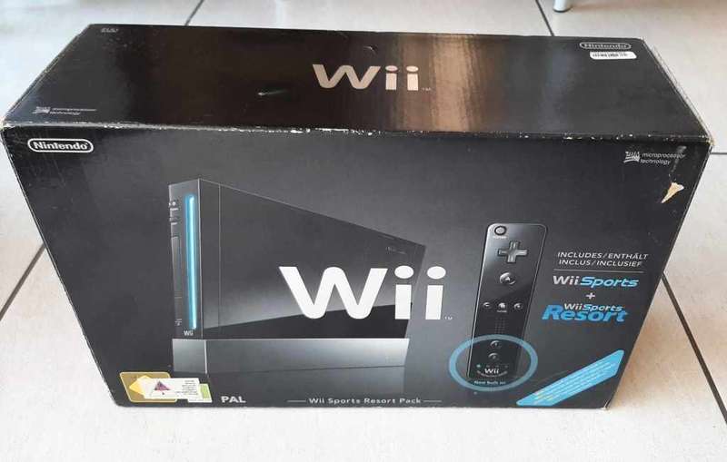 boxed wii console with wii sports and sports resort bundle