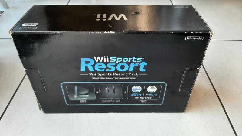 boxed wii console with wii sports and sports resort bundle