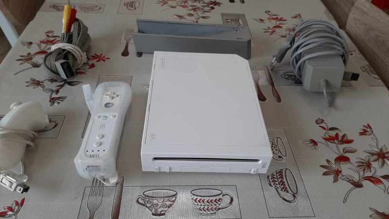 Nintendo Wii Console complete system