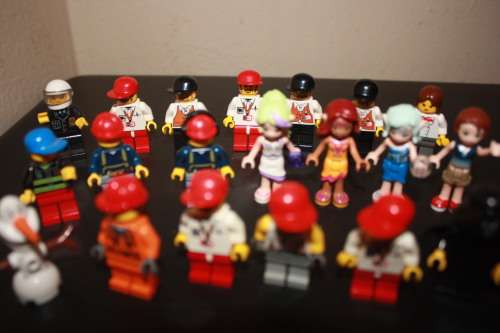 Lot of 20 mixed LEGO(TM) Minifigures