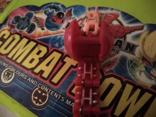 Bulk lot Bakugan Battle Brawlers in carry case