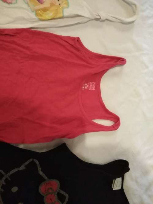 Lot of 13 pieces of girls clothing. Aged between 6 and 11 years