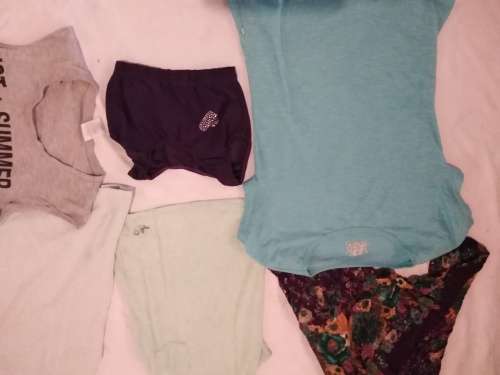 Lot of 13 pieces of girls clothing. Aged 11+ years