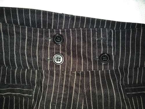 Lot of 5 ladies pants. 4 Short Denim Jeans. 1 long trousers. Woolworths, RE, ART, LOOK!