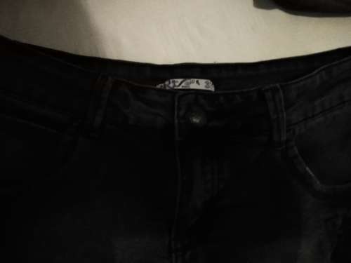 Lot of 5 ladies pants. 4 Short Denim Jeans. 1 long trousers. Woolworths, RE, ART, LOOK!