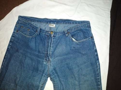 Lot of 4 ladies pants. Jeans, Formal wear, Casual and exercise. ML classics, JET, RED, LOOK!