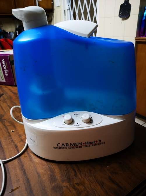 Carmen humidifier in good working condition.