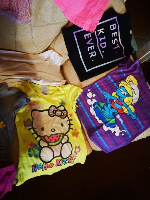 Huge lot of girls clothing 5-6 years