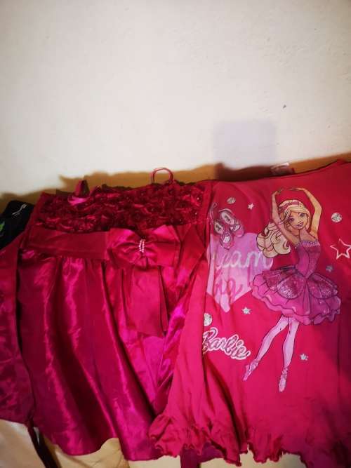 Huge lot of girls clothing 5-6 years