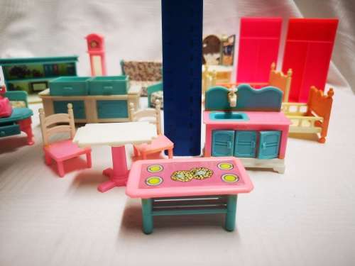 Lovely big lot of vintage barbie style furniture.