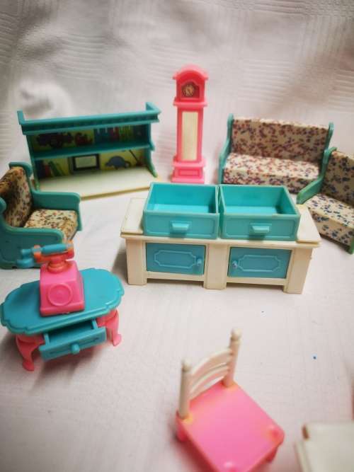 Lovely big lot of vintage barbie style furniture.