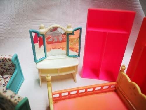 Lovely big lot of vintage barbie style furniture.