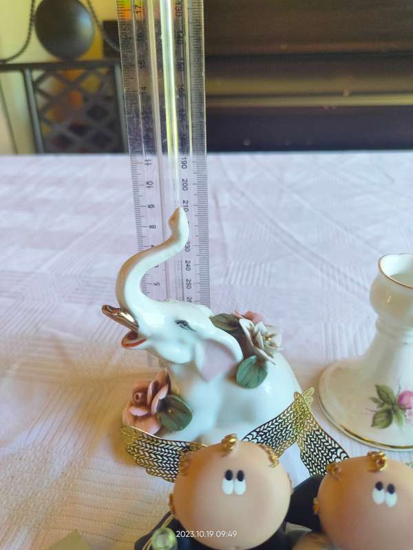 Nice lot of mostly vintage ornaments and figurines