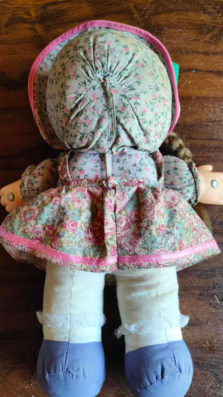 Vintage 1994 Ring-around-the-Rosie doll - not working