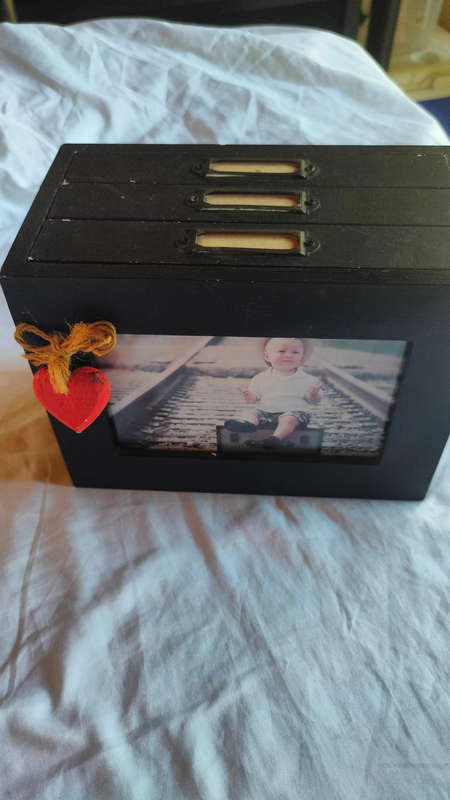 Unique photo album box - gorgeous!