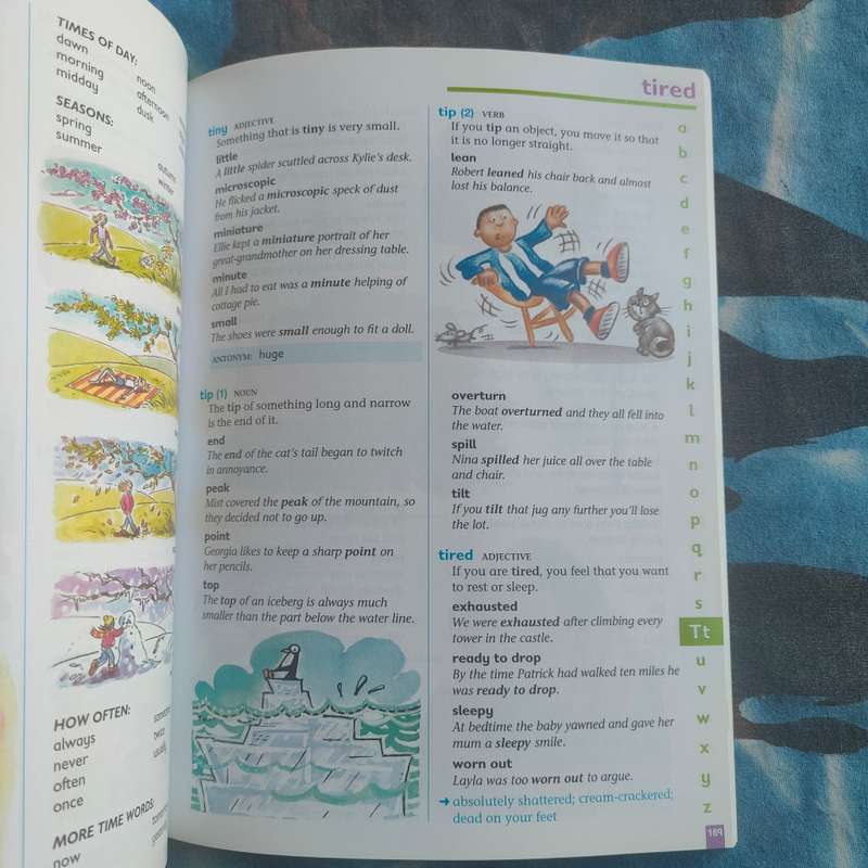 Collin`s junior illustrated thesaurus - like new.