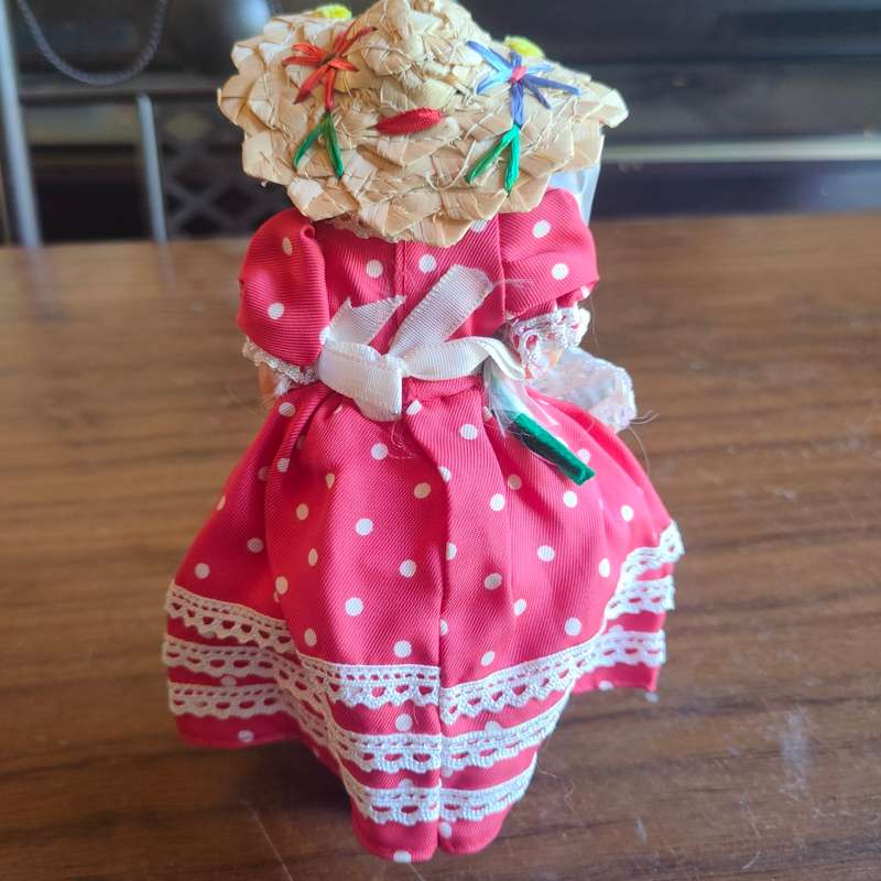 Gorgeous souvenir doll - Made in Italy
