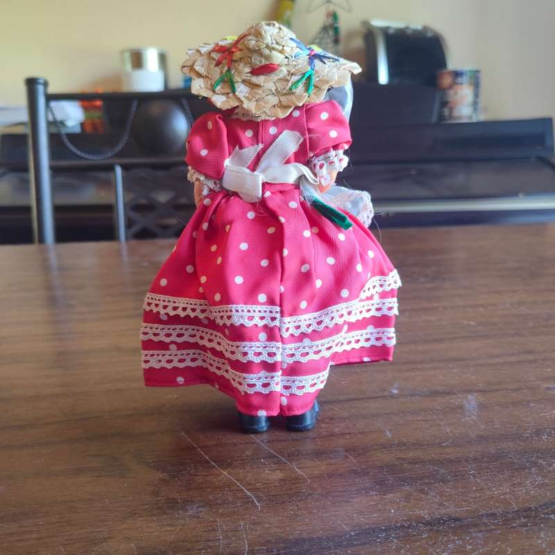 Gorgeous souvenir doll - Made in Italy
