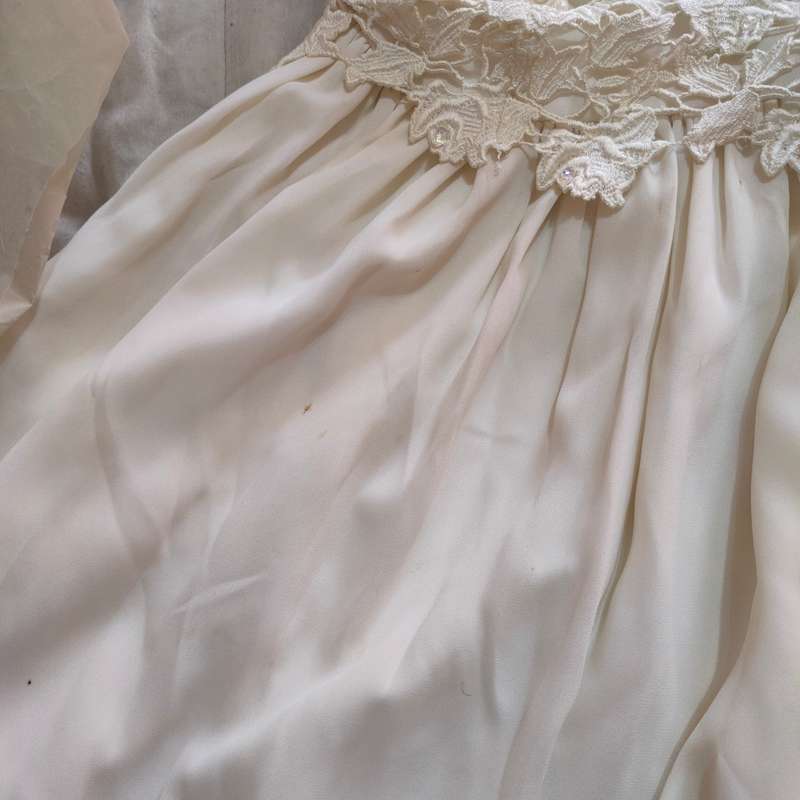 Beautiful ivory wedding / evening dress