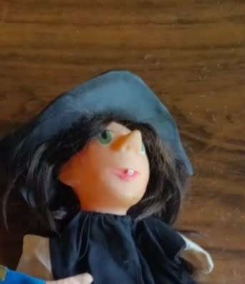 Liewe Heksie hand puppet for LMAT