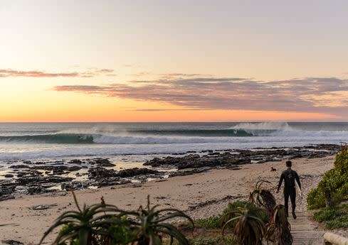 Woman`s Day Weekend plus a midweek at Sunshine Bay Beach Club in Jeffrey's Bay - 9-16 August 2024