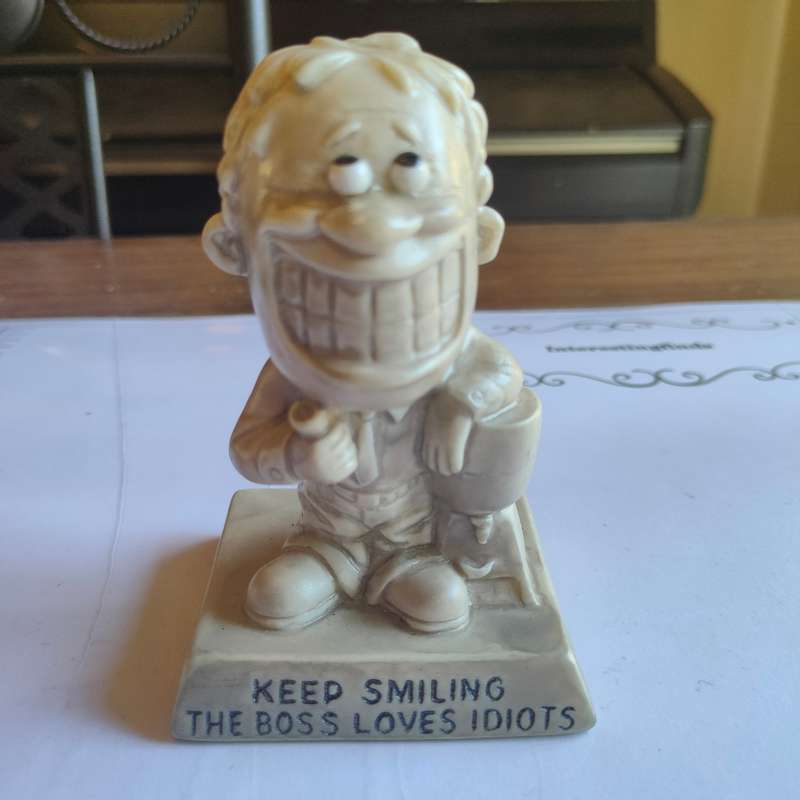 Funny vintage Russ Berrie novelty desk ornament