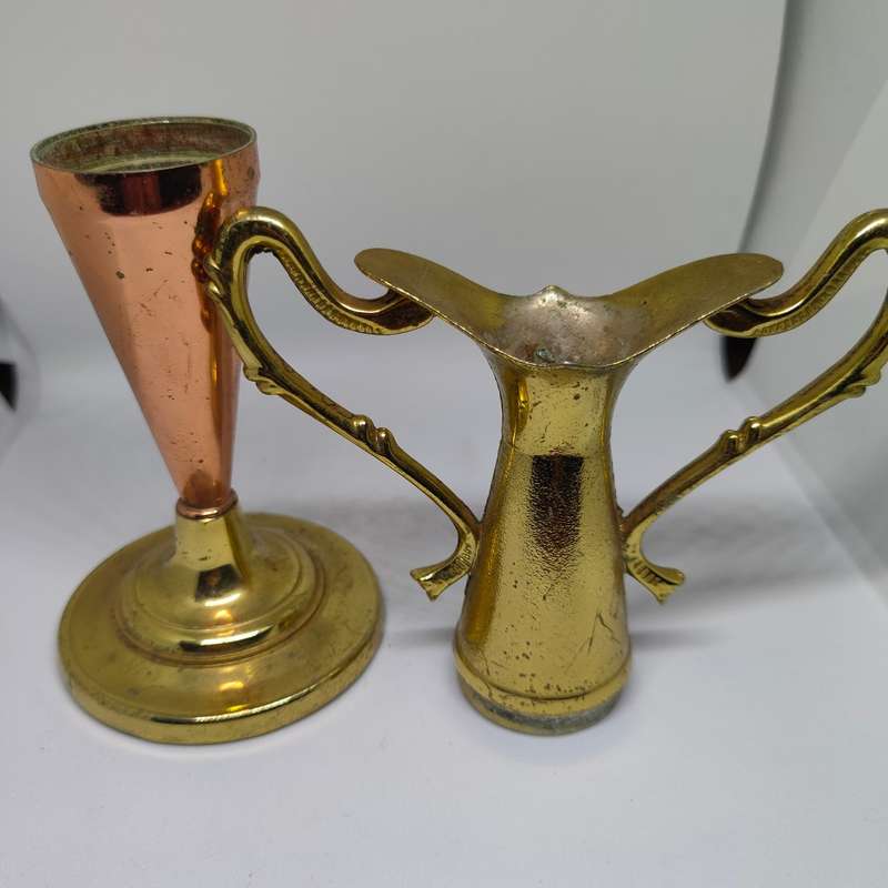Stunning vintage brass and copper vase - Grecian style