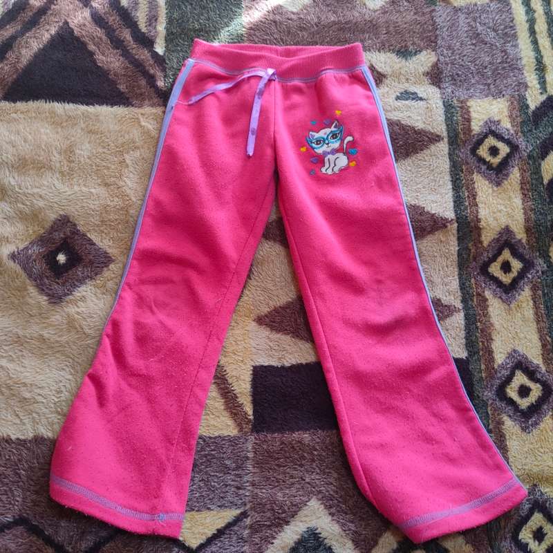 Girls warm sweatpants size 6-7 years