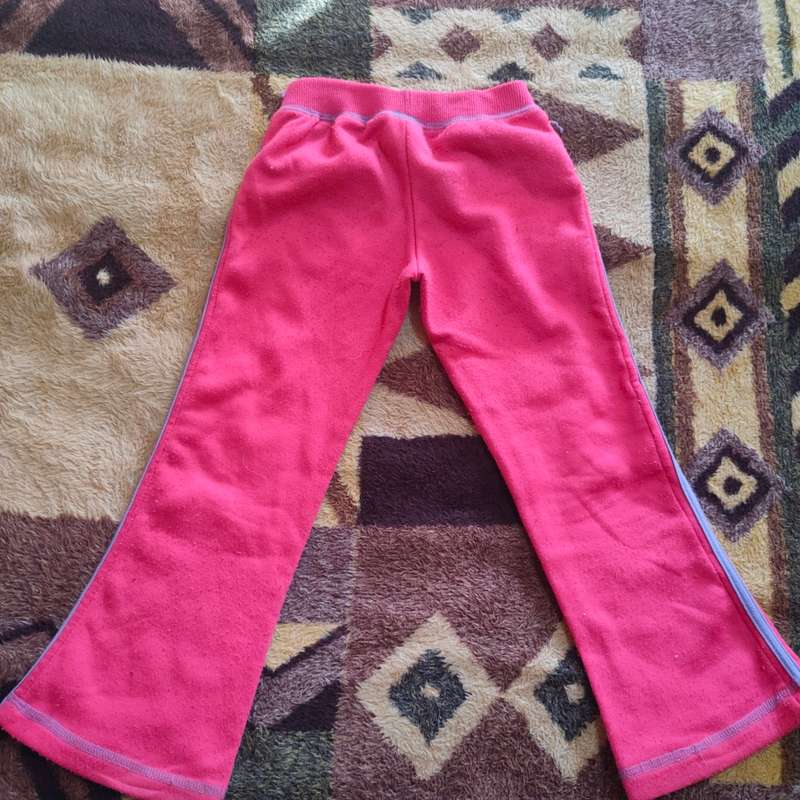 Girls warm sweatpants size 6-7 years