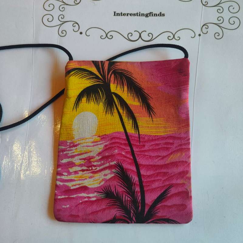 Lovely Montego Bay crossbody handbag