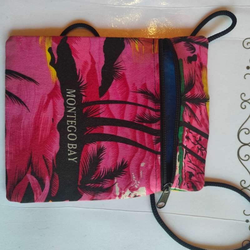 Lovely Montego Bay crossbody handbag