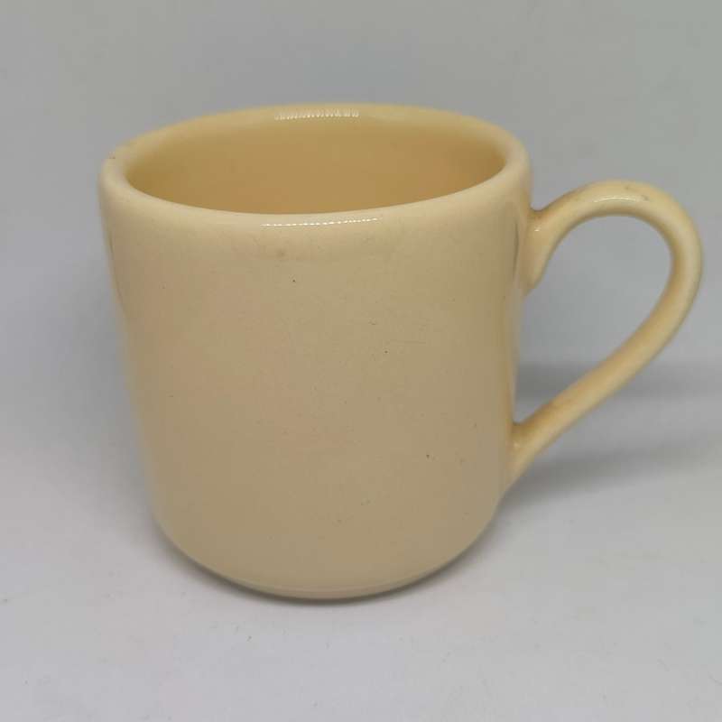 Two vintage kids mugs