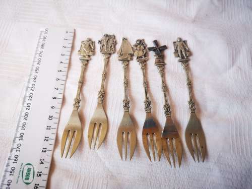 Vintage set of Elesva Alpa forks.