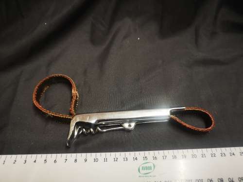 Vintage Master Eze opener and cork screw - great collectors item.